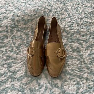 NWOT Kurt Geiger gold loafers, size 8